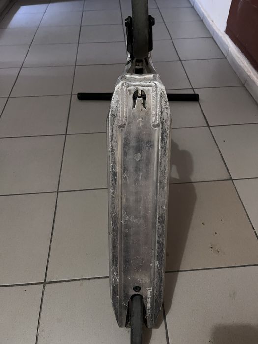 Кастом. Алюминевый трюковой самокат в достаточно хорошем состоянии