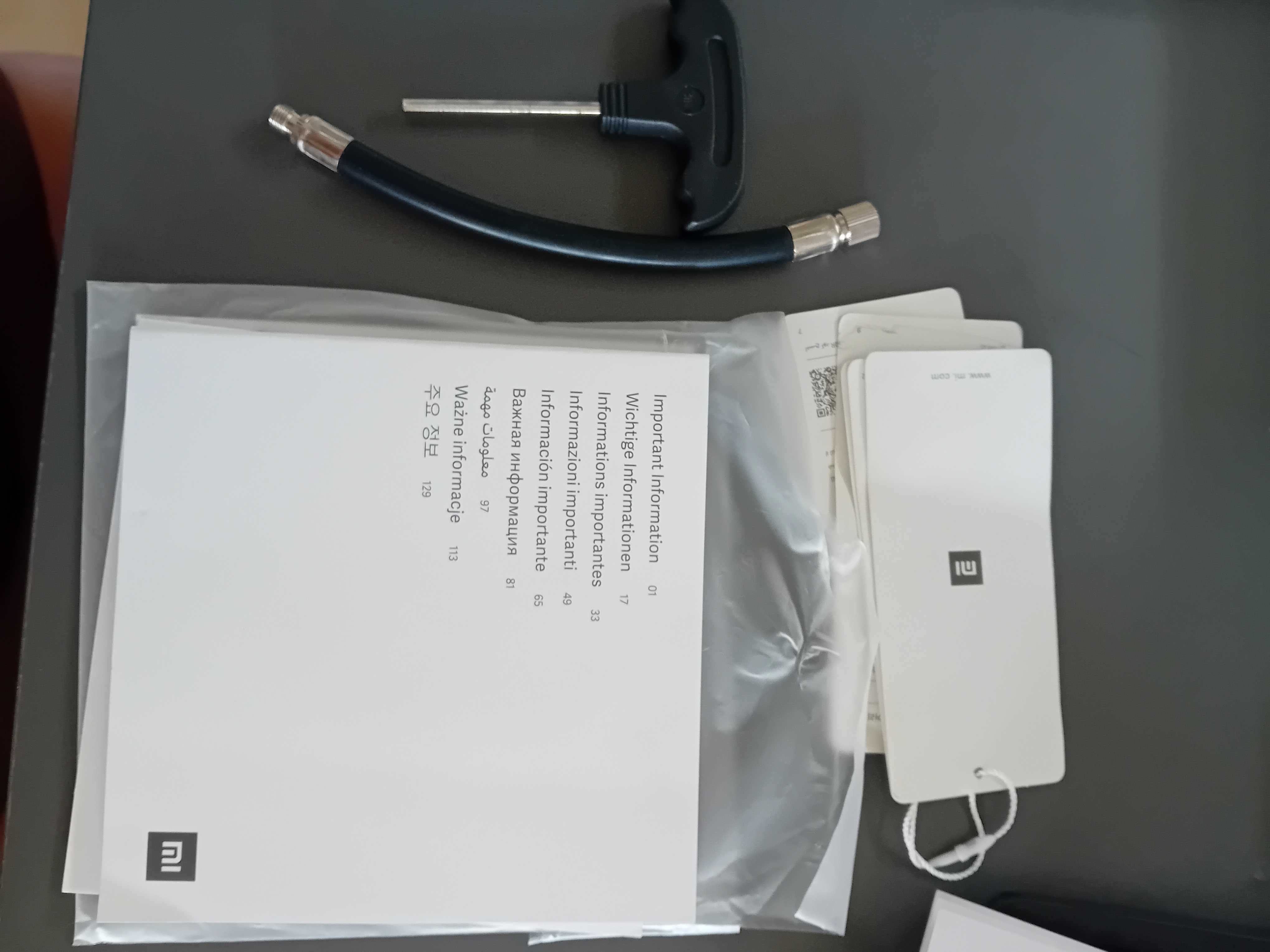 Hulajnoga elektryczna XIAOMI  essential czarna