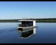 Czarter Jachtu motorowego, bez uprawnień, houseboat, katamaran, Pisz.