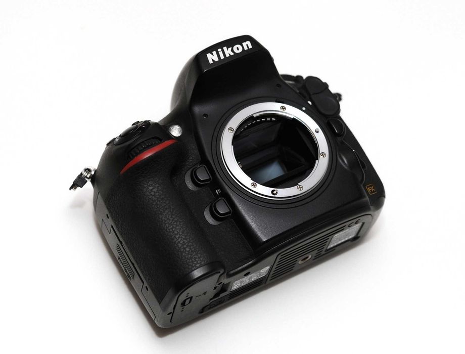 Nikon D800 pełna klatka FX 46 tys. zdjęć