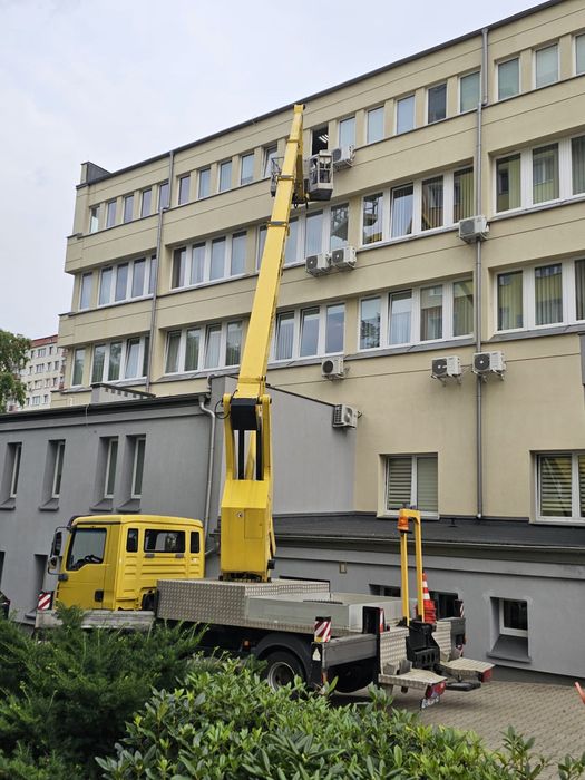 Uslugi podnosnikiem koszowym 30m wzwyzka wycinka drzew i pielegnacja