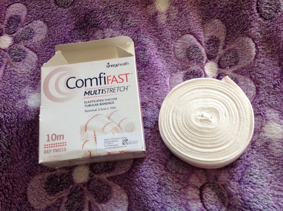 Comfifast MultiStretch bandaż leczniczy na AZS czerwony