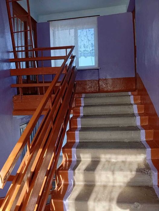 Продається двокімнатна квартира в м. Тисмениця