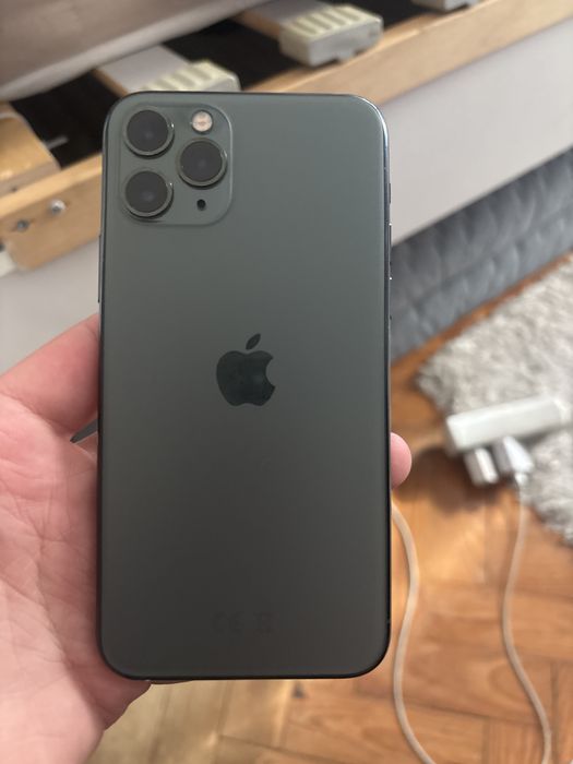 Iphone 11 Pro (72% de bateria)