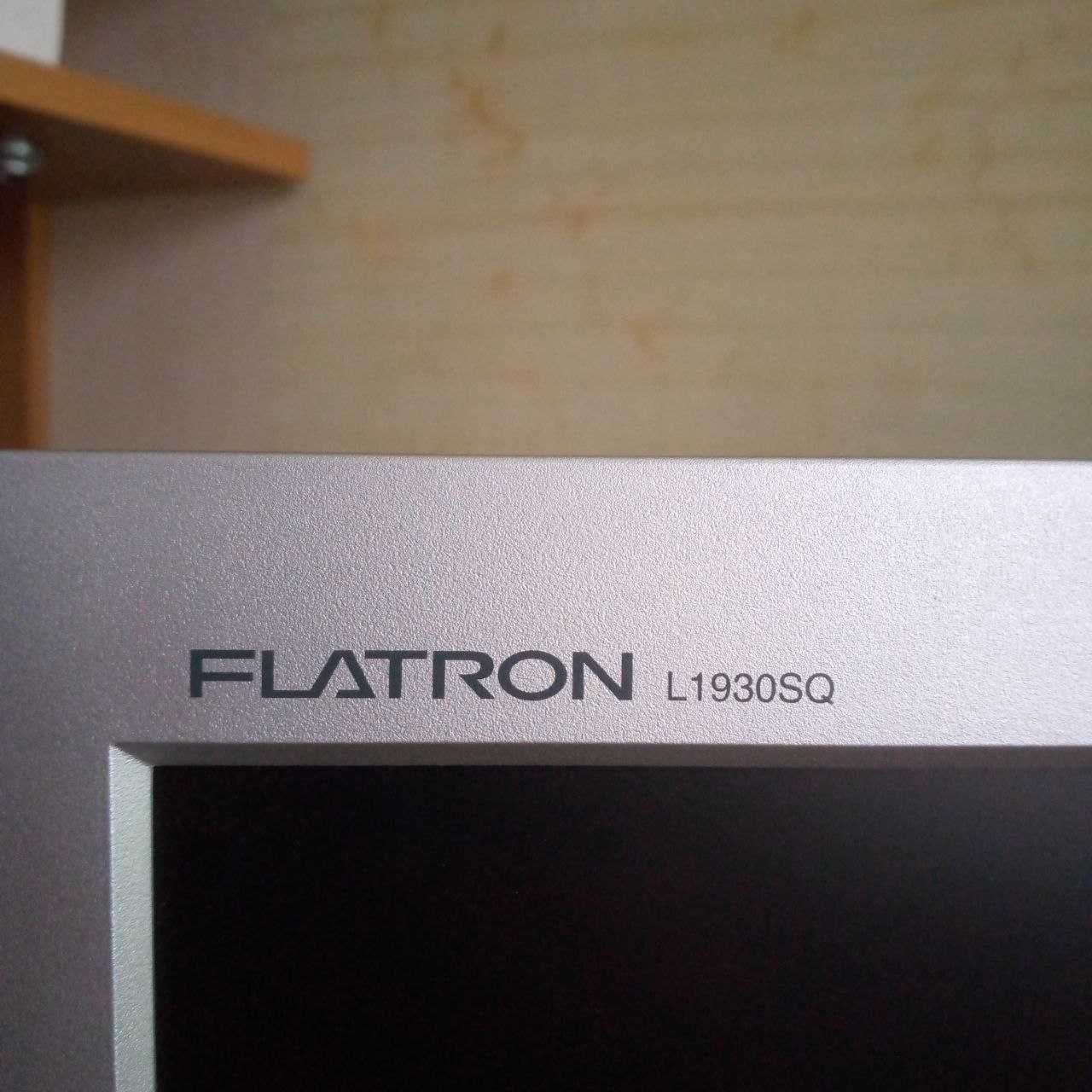 Монітор 19" LG FLATRON L1930SQ квадратний