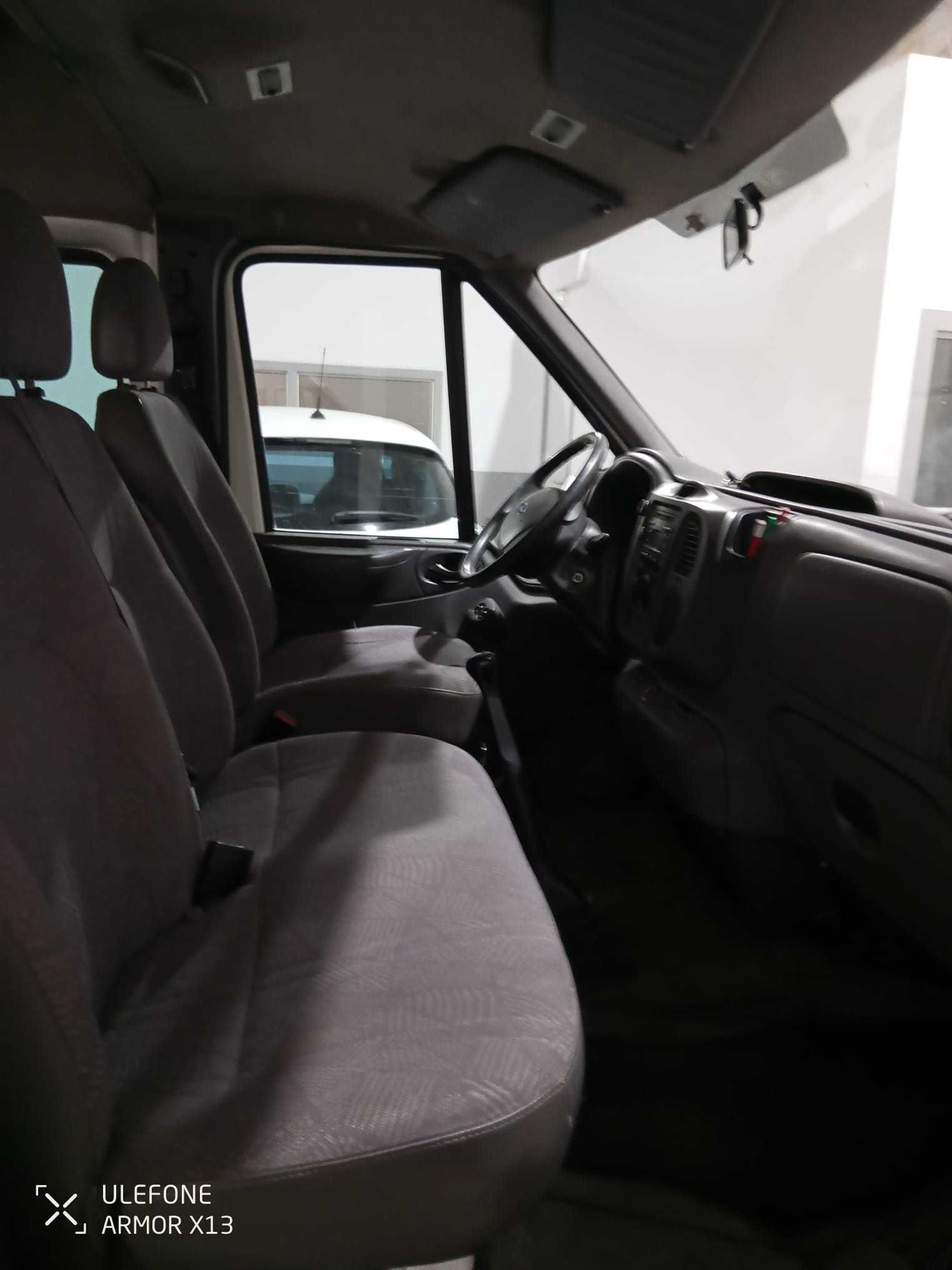 Ford Transit 2.0 TDCI 130 cv 9 Lugares longa Impecável