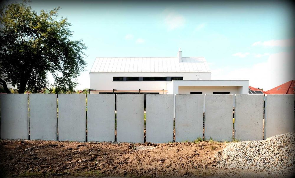 Murek ogrodzeniowy L| murki L z betonu architektonicznego| ogrodzenie