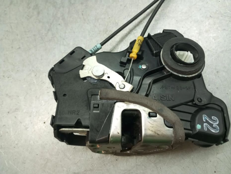 Fechadura / fecho porta frente direito TOYOTA Hilux VII Pick Up (_N1_,