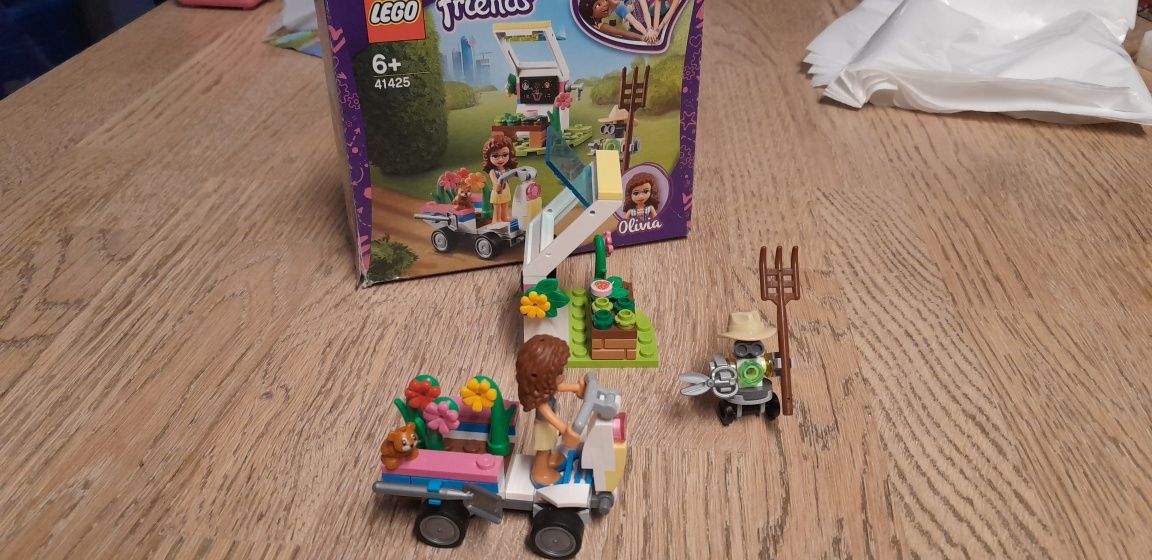 Lego friends Kwiatowy ogród Olivii