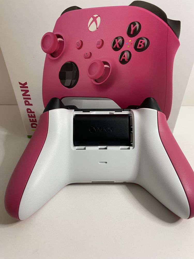 Xbox Seris S + Геймпад + Оригінальний акумулятор