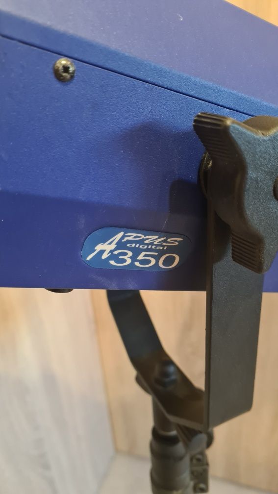 Lampa studyjna błyskowa MARKO FLASH APUS DIGI 350