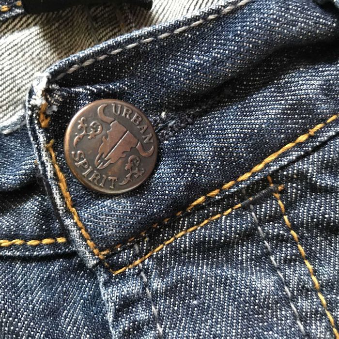 Джинсовые шорты бермуды Urban Spirit