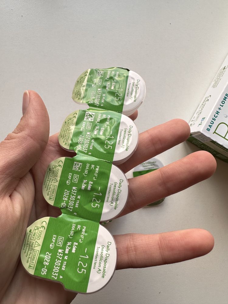 Контактні лінзи Bausch+Lomb Biotrue ONEday lenses Одноденні