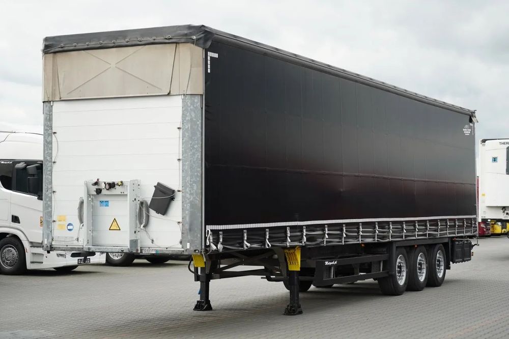 Schmitz Cargobull FIRANKA VARIOS / PODNOSZONY DACH / STANDARD
