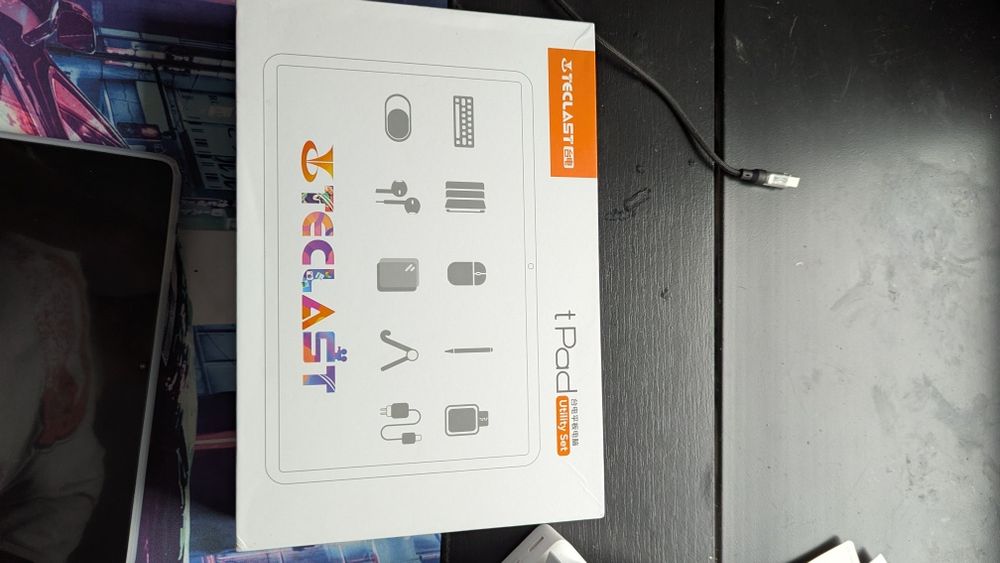 Планшет teclast p30t з комплектом