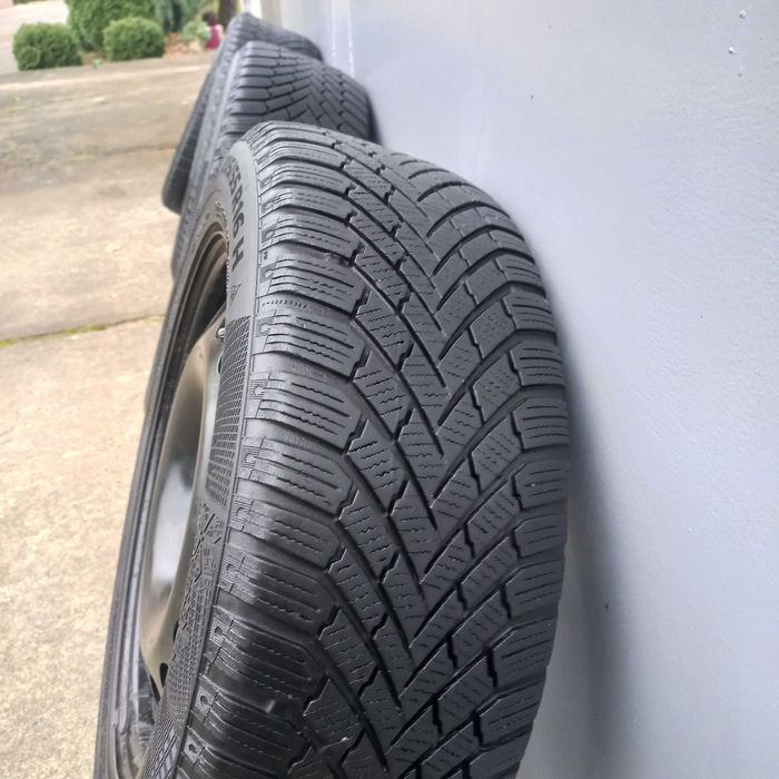 Felgi 16 cali  plus opony zimowe  Continental