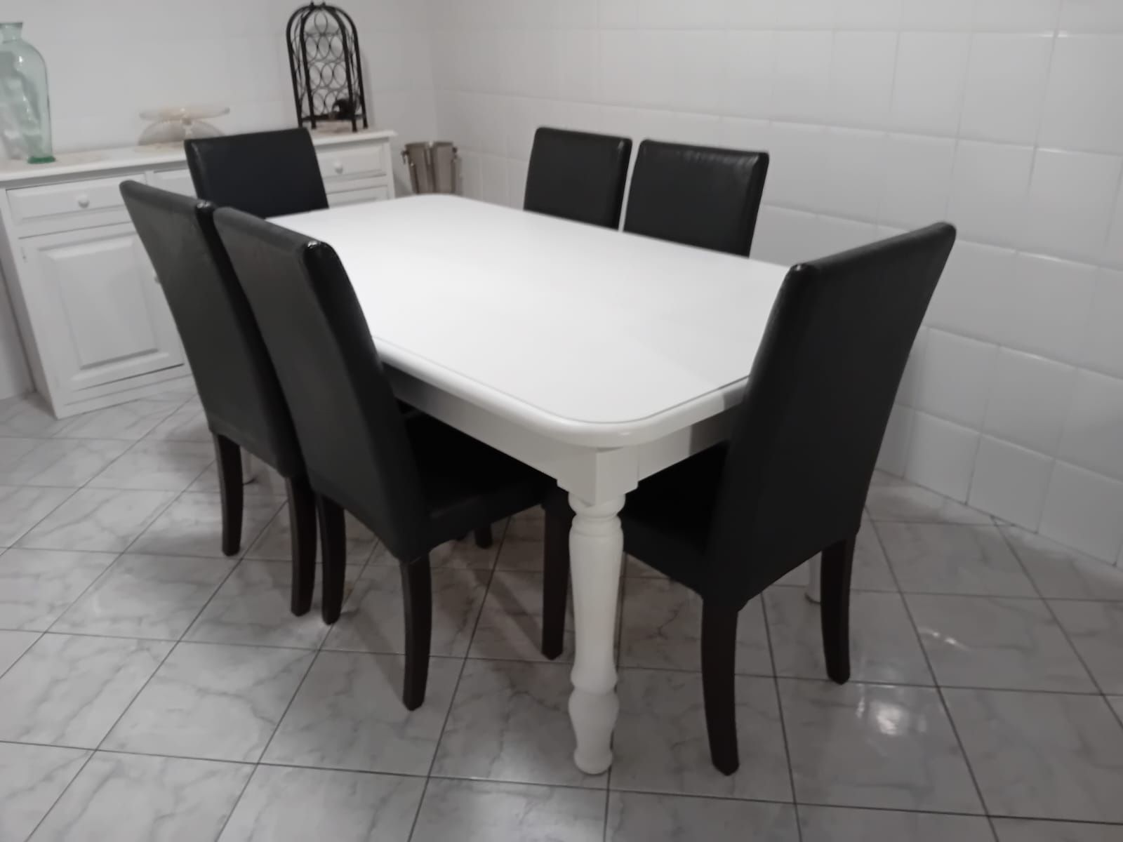 Mesa castanho + 6 cadeiras