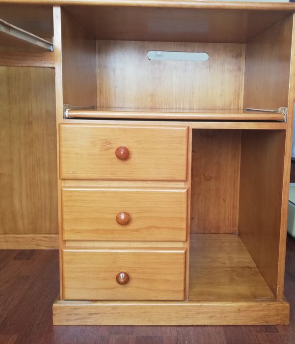 Secretária madeira c/ gavetas