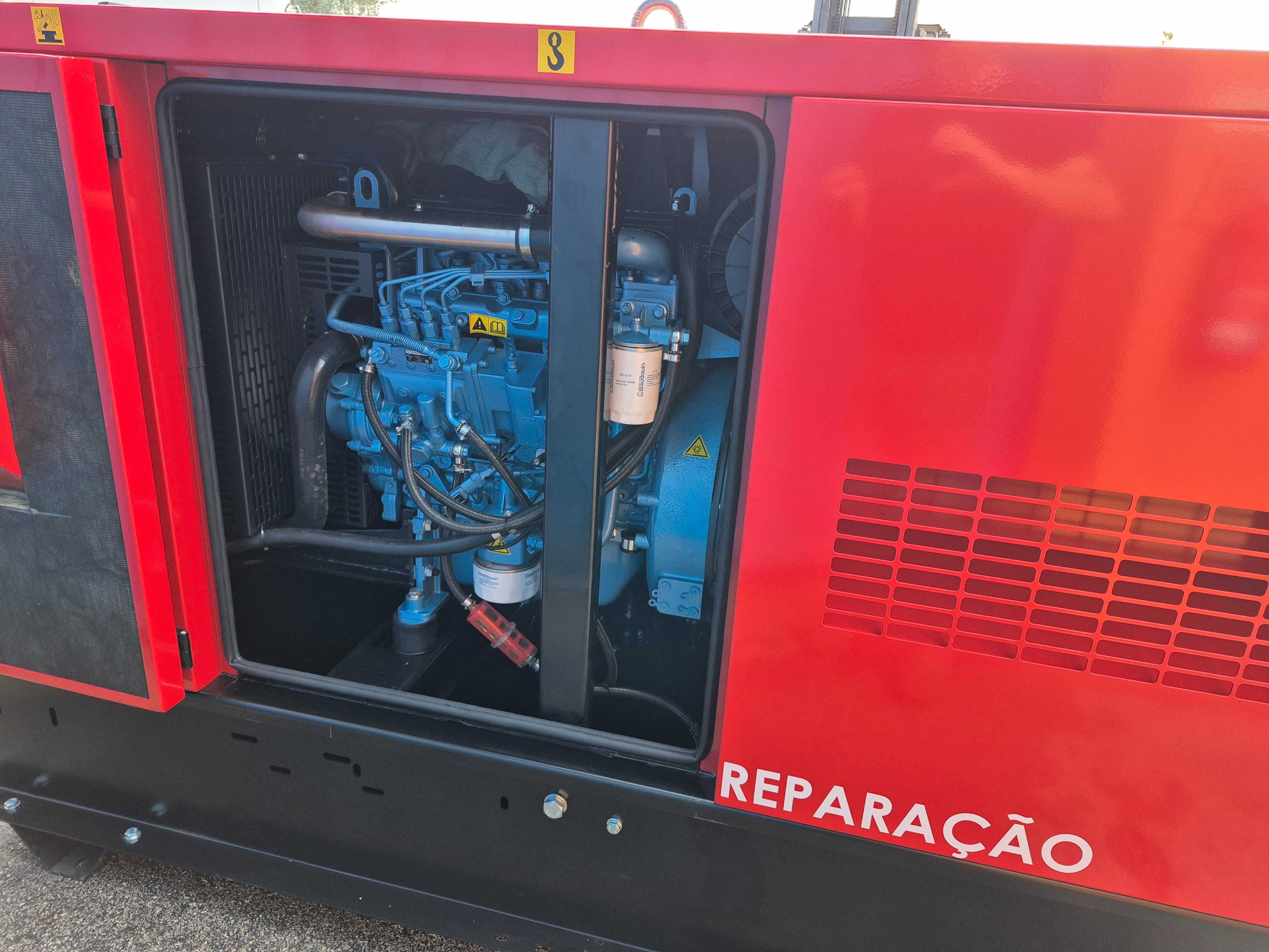 Gerador de 40 KVA Novo