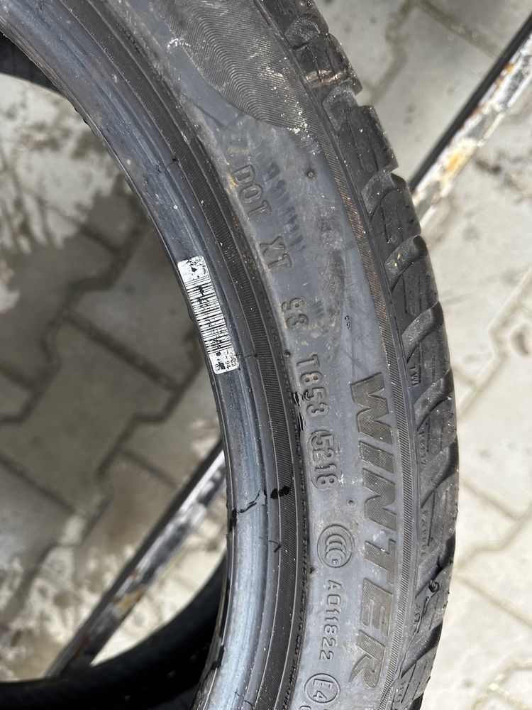 245/40r19 pirelli run flat zima para