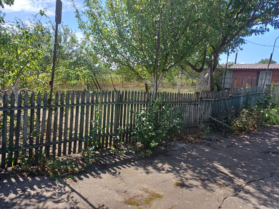 Продам будинок в селі Червона Поляна