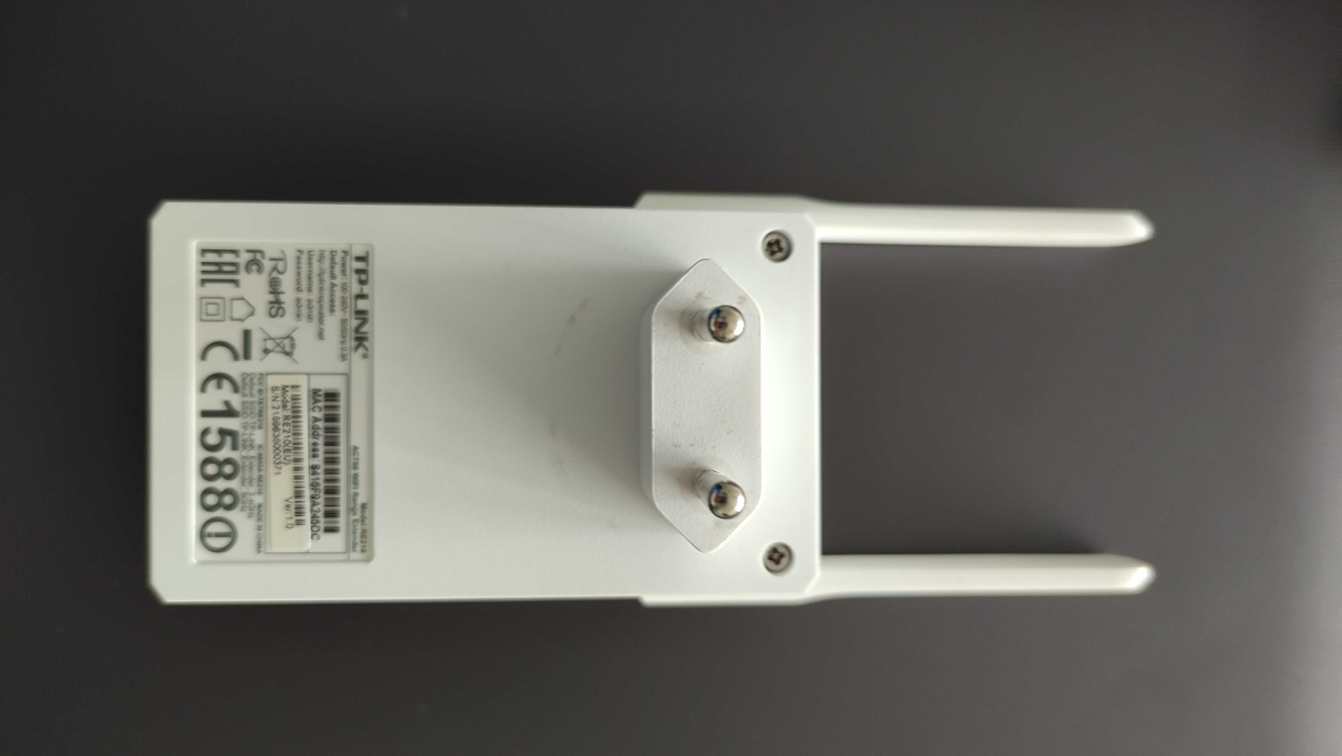 Repetidor TP-Link RE300 (AC 1200 dual band) + RE210