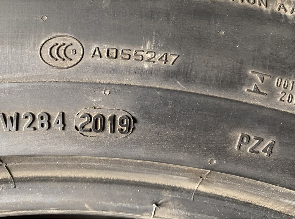 285/45R20 Pirelli PZero PZ4
