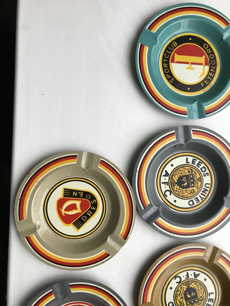 Металлические пепельницы с логотипами футбольных команд
