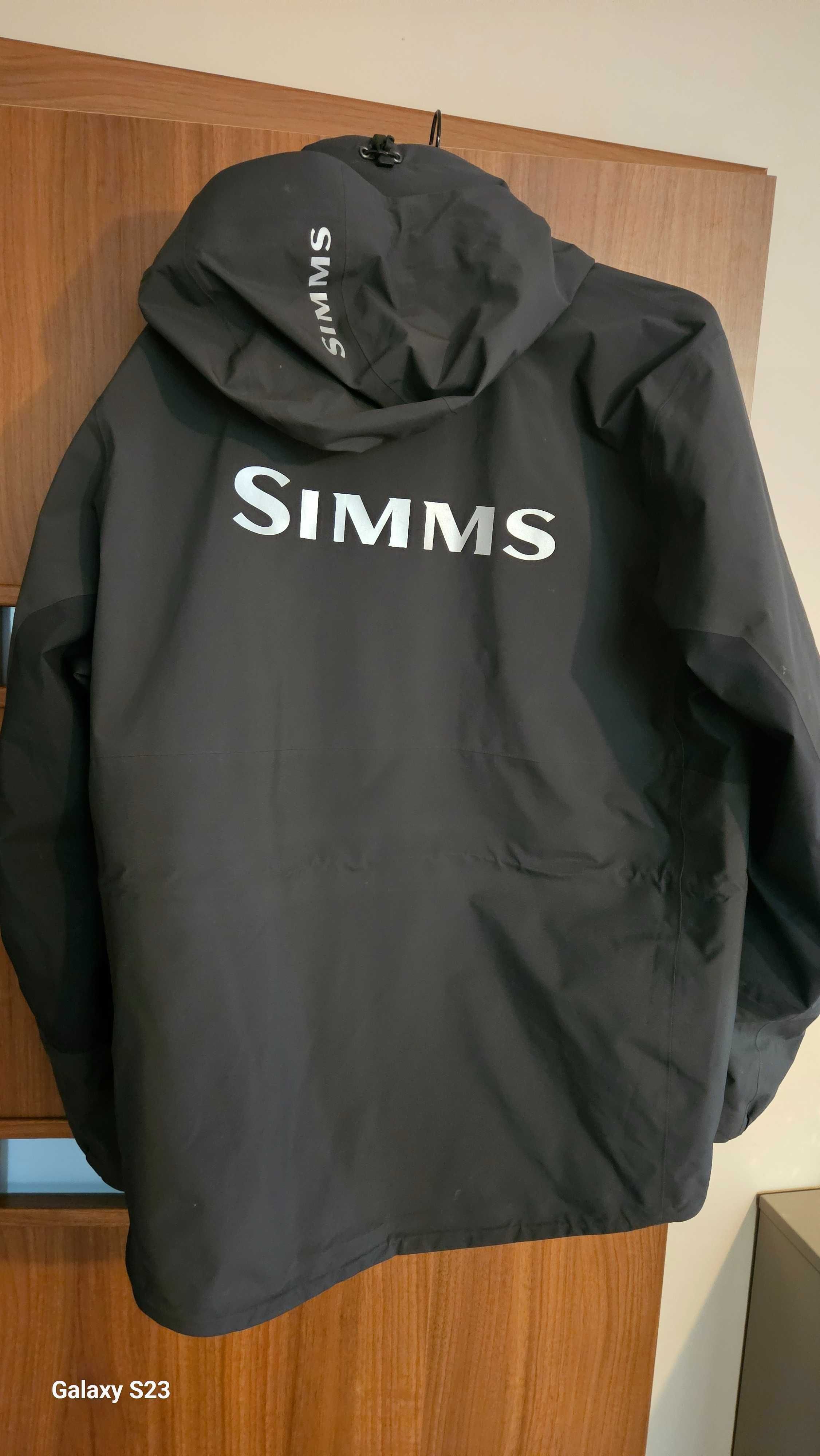 Simms ProDry®  kurta  membraną GORE-TEX® Pro Shell Carbon