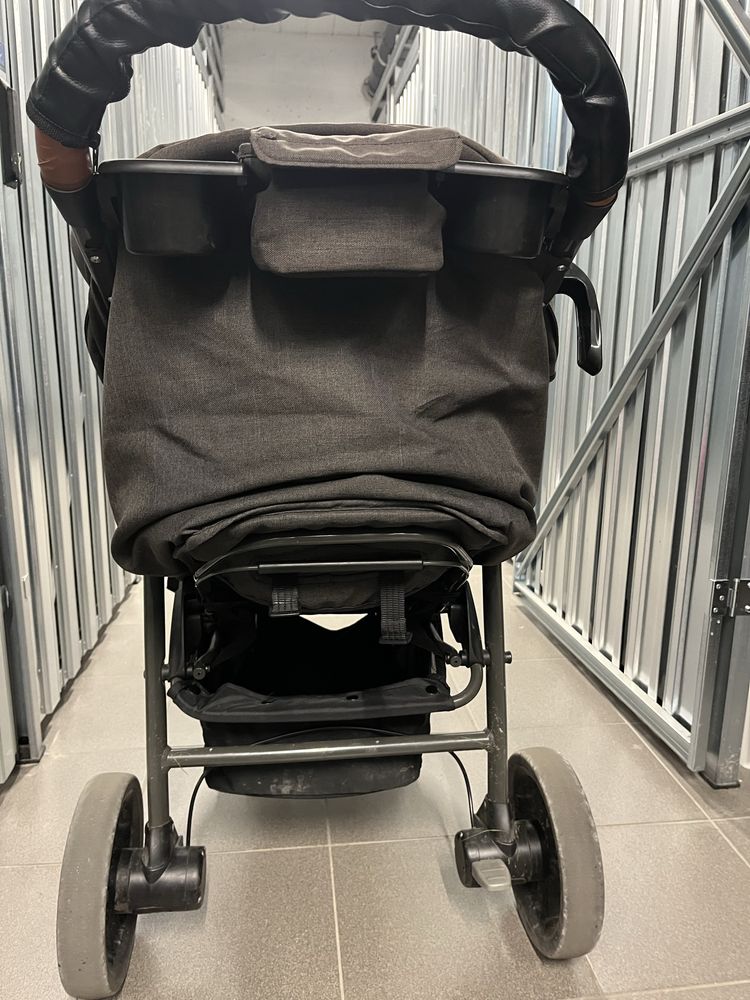 Wózek spacerówka Joie