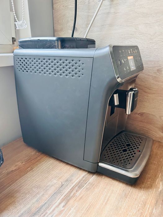 ekspres do kawy Philips LatteGo 5400