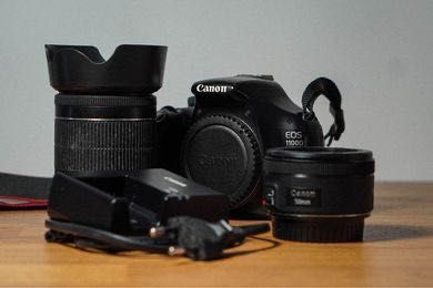 Canon EOS - 1100D + 2 Lentes