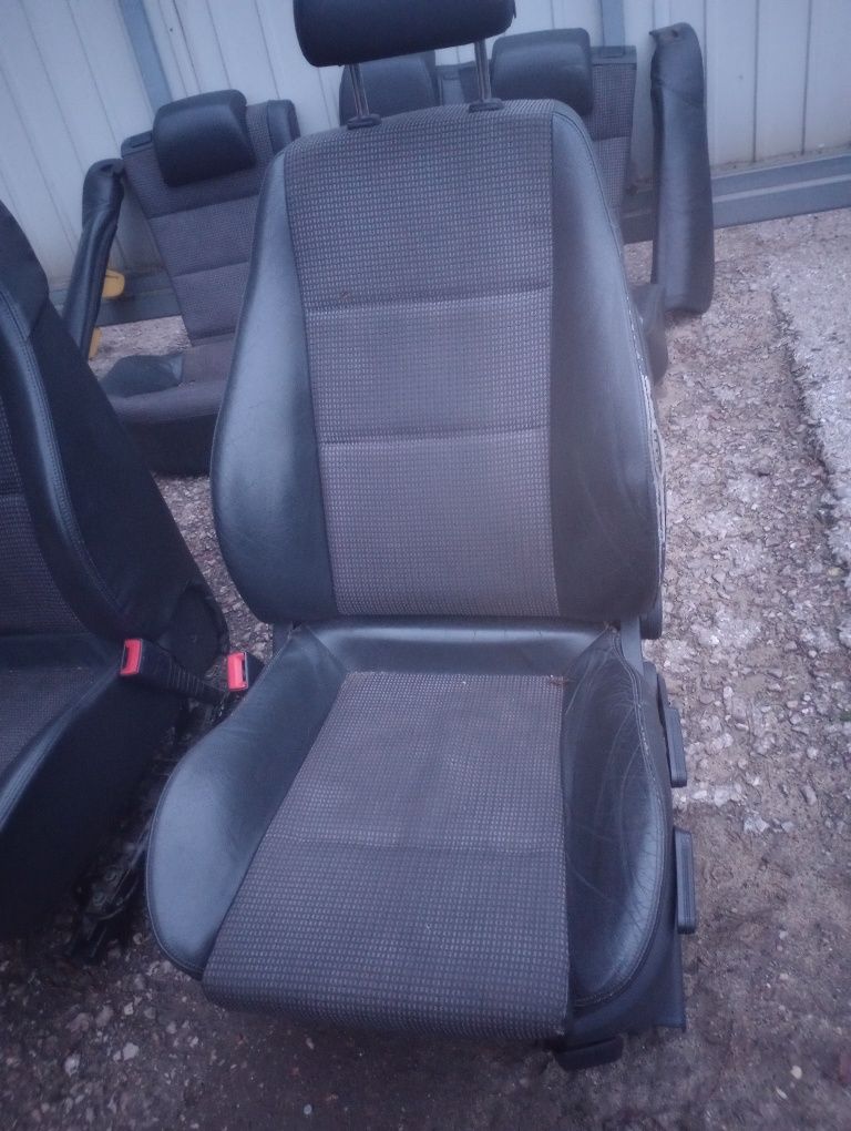 Opel Vectra C fotele HB