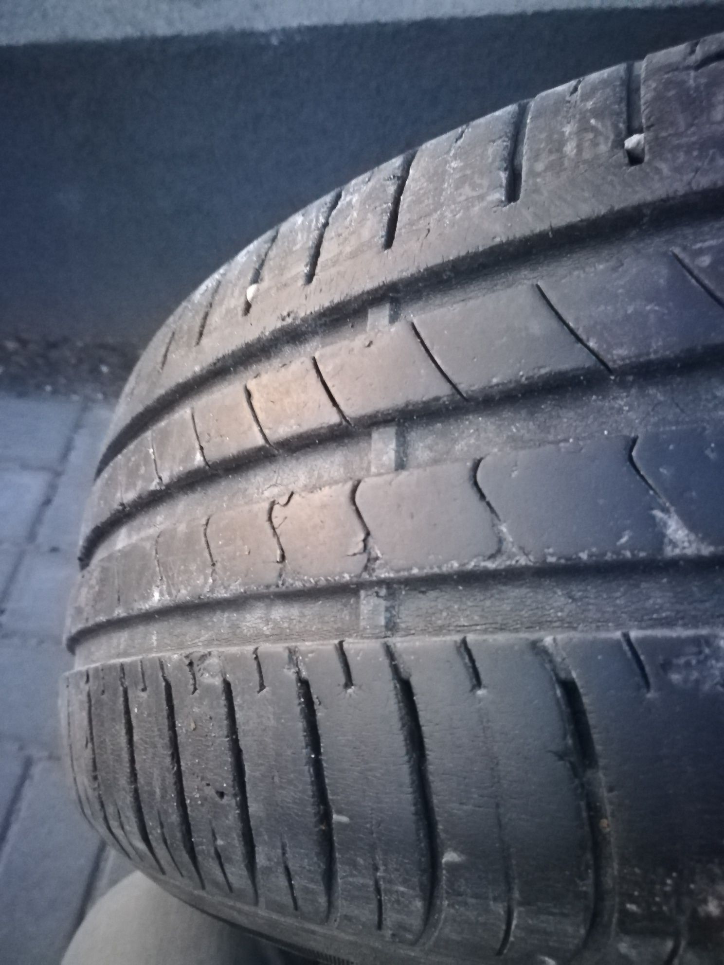 Opony 4x Hancock 185/65/r15