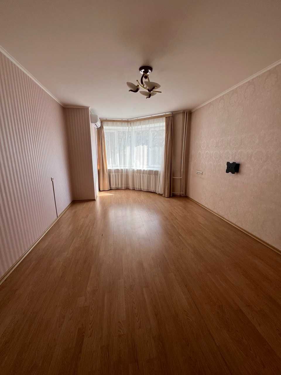 Від власника, 2к квартира, 66 м2, метро Дарниця, вул. Лазаревського