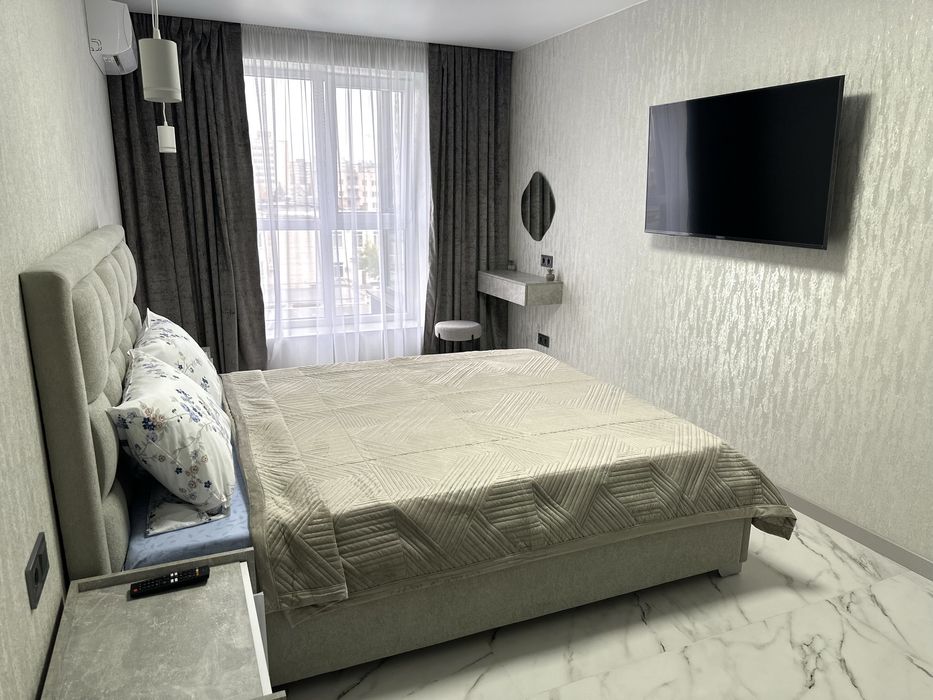 Нова 1к квартира з сучасним ремонтом