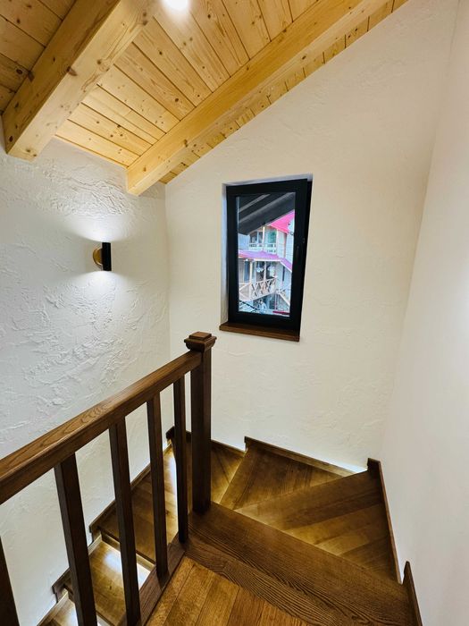 Продаж чотирьох котеджів (таунхауси), с.Поляниця(478 м.кв.)без комісії