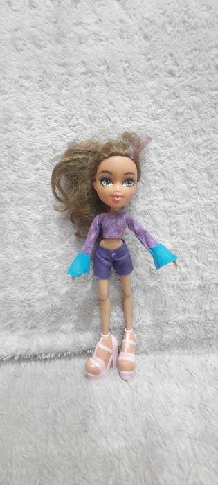Lalka Bratz Yasmin - Bratz