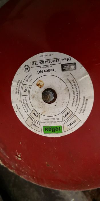 Zbiornik wyrównawczy - przepompowy Reflex 25L