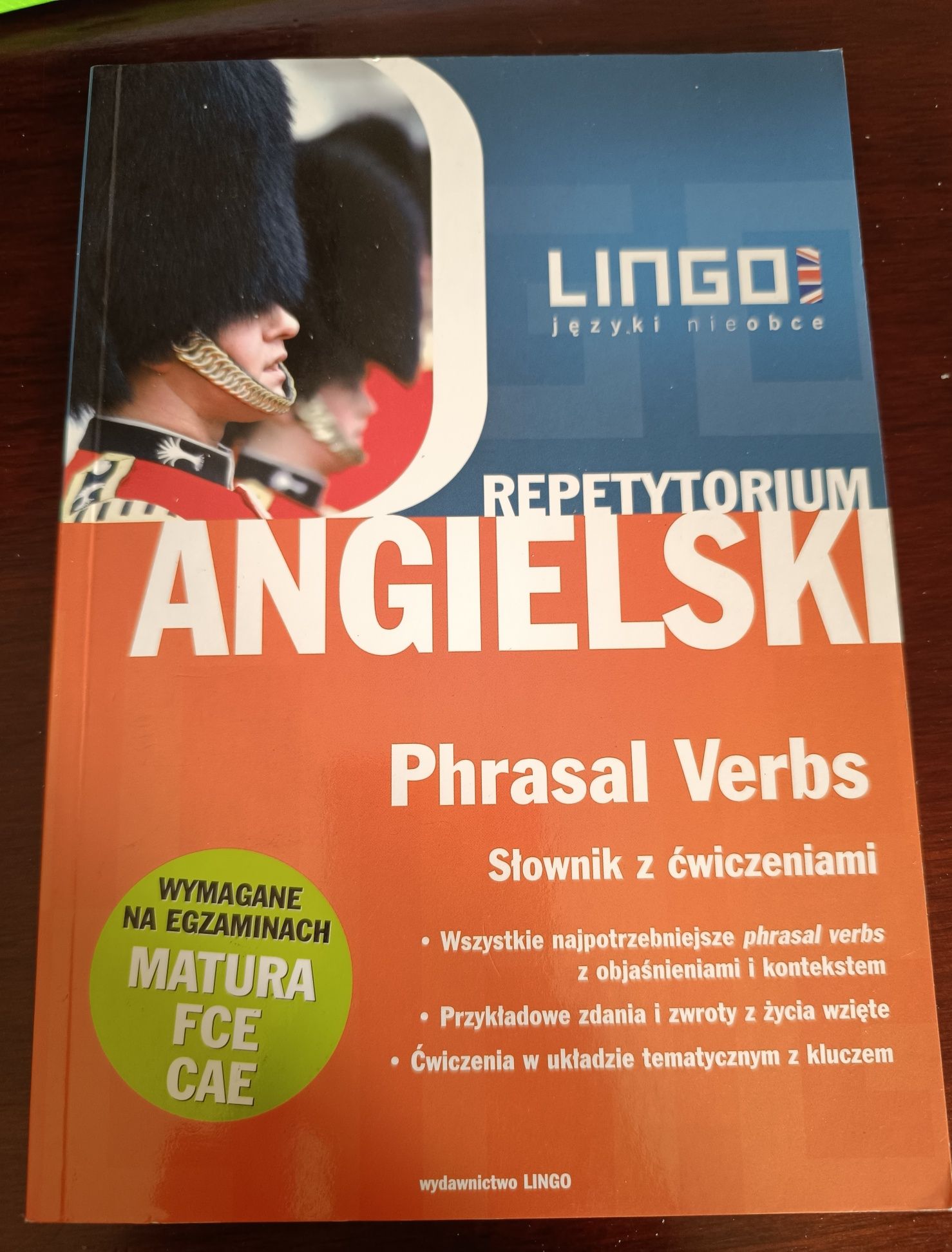 Angielski Phrasal Verbs słownik z ćwiczeniami