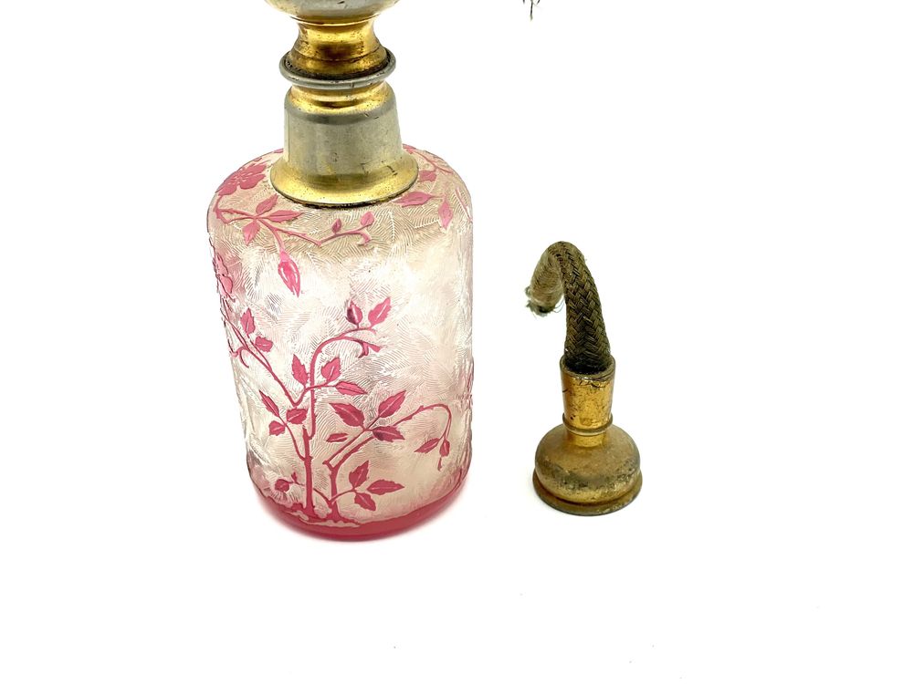 Frasco de Perfume Baccarat Cristal Eglantier art Nouveau antigo