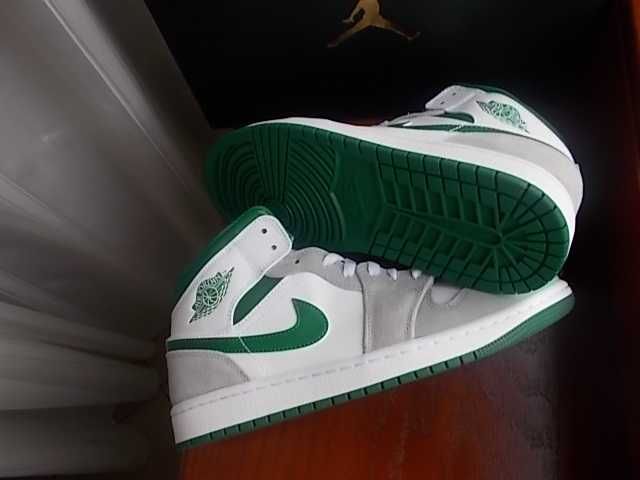 (r. Eur 42) Nike JORDAN 1 Mid SE Grey Green DC7294,-103