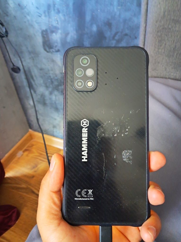 Sprzedam telefon Hammer blade4