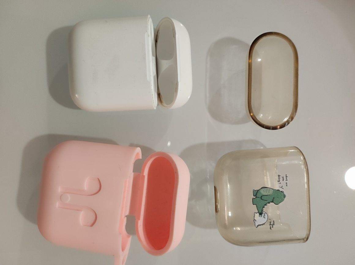 Caixa de airpod com capas