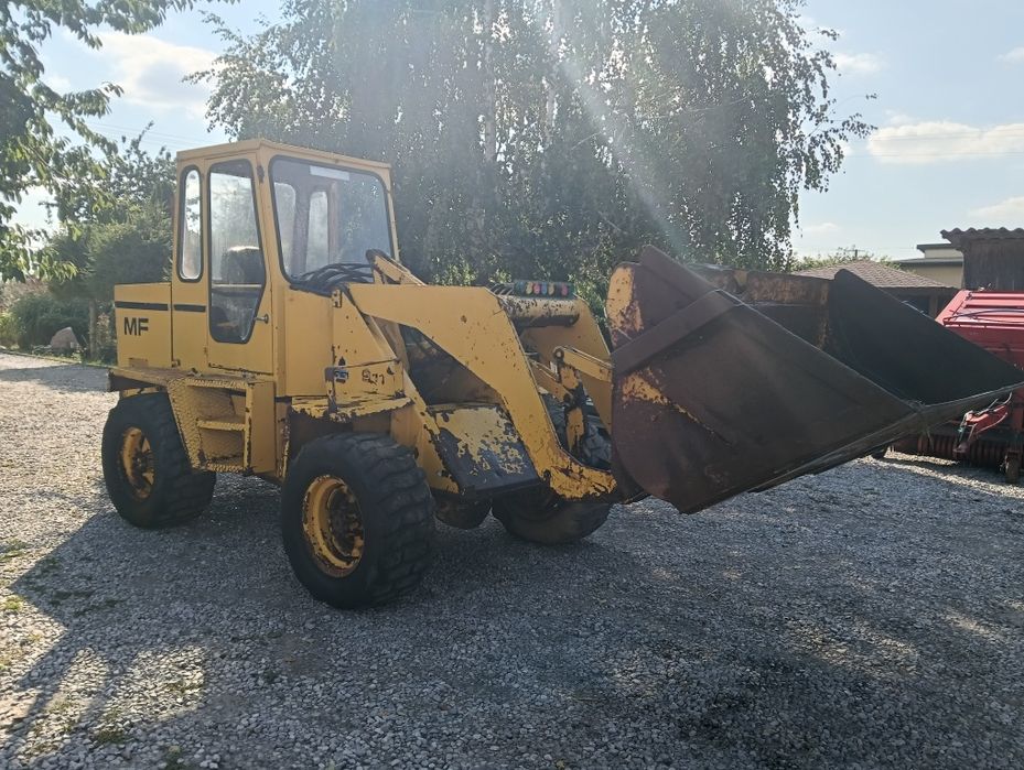 Ładowarka MF Hanomag Manitou waiderman