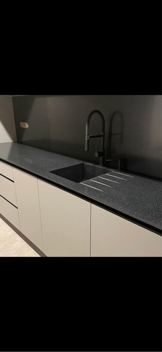 Realizacje indywidualne, blaty kuchenne