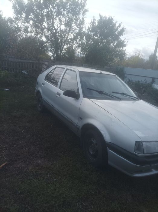 Продам авто  Рено 19