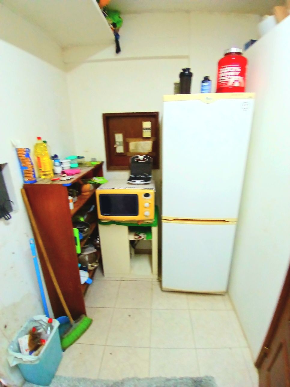 Particular,  vende garagem externa Rinchoa
