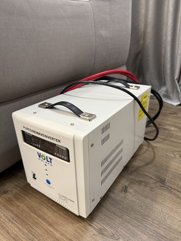 Джерело безперебійного живлення, інвертор Volt polska sinus PRO-2200E