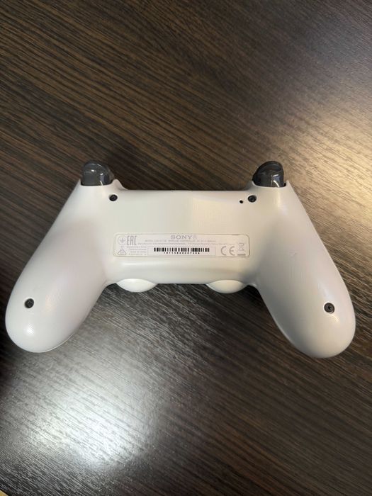 Контроллер Dualshock 4 v2 Білий
